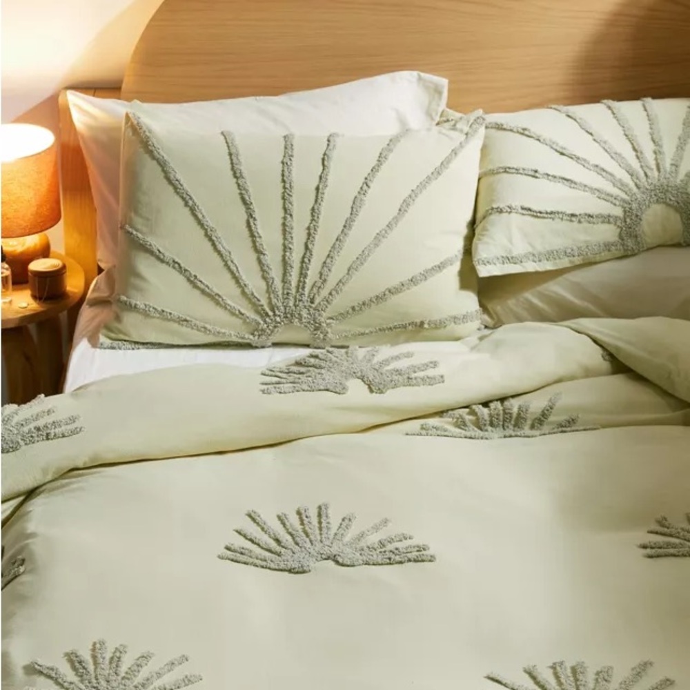 🪆UO Sunrise Tufted Sham Set